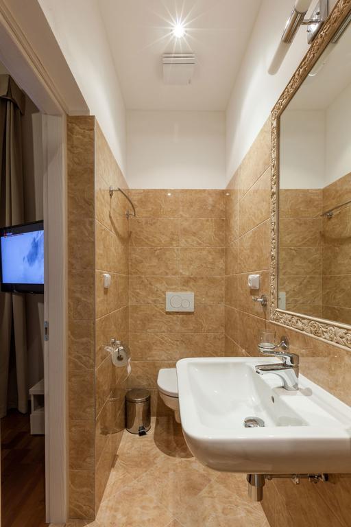 Boutique By Little King Apartahotel Praga