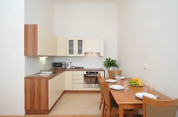 Boutique By Little King 3*