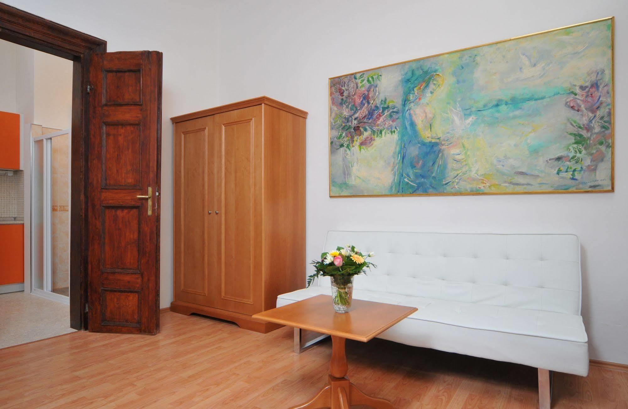 Boutique By Little King Praga