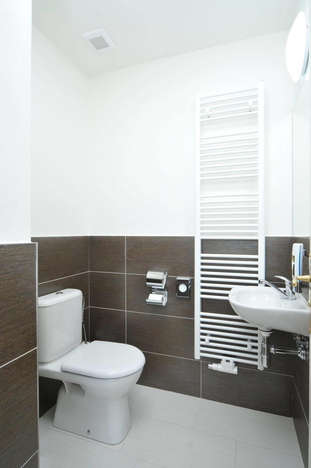 Boutique By Little King Apartahotel