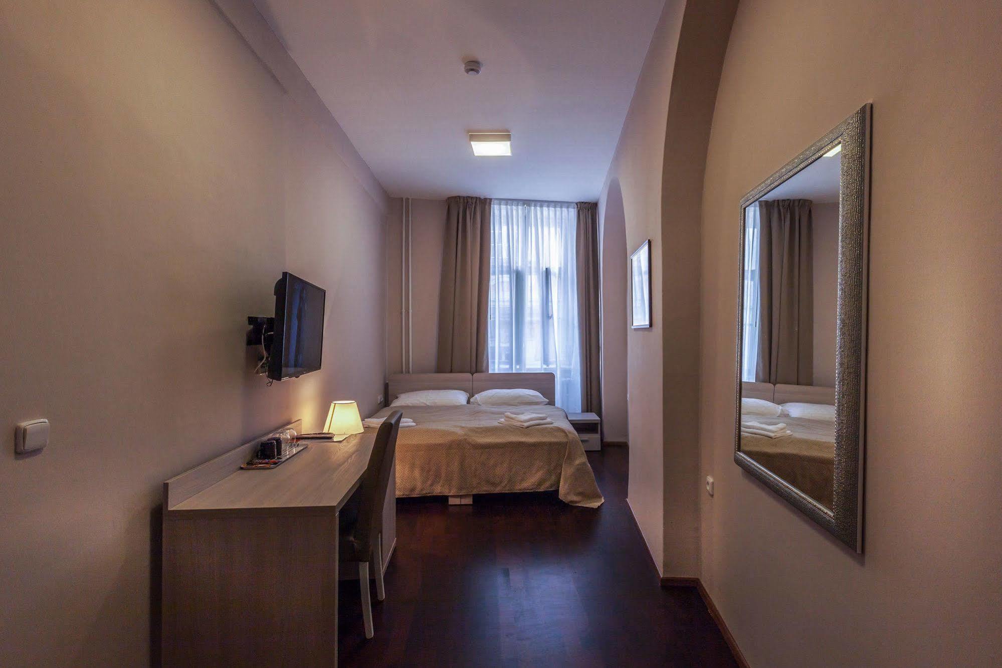 Boutique By Little King Apartahotel