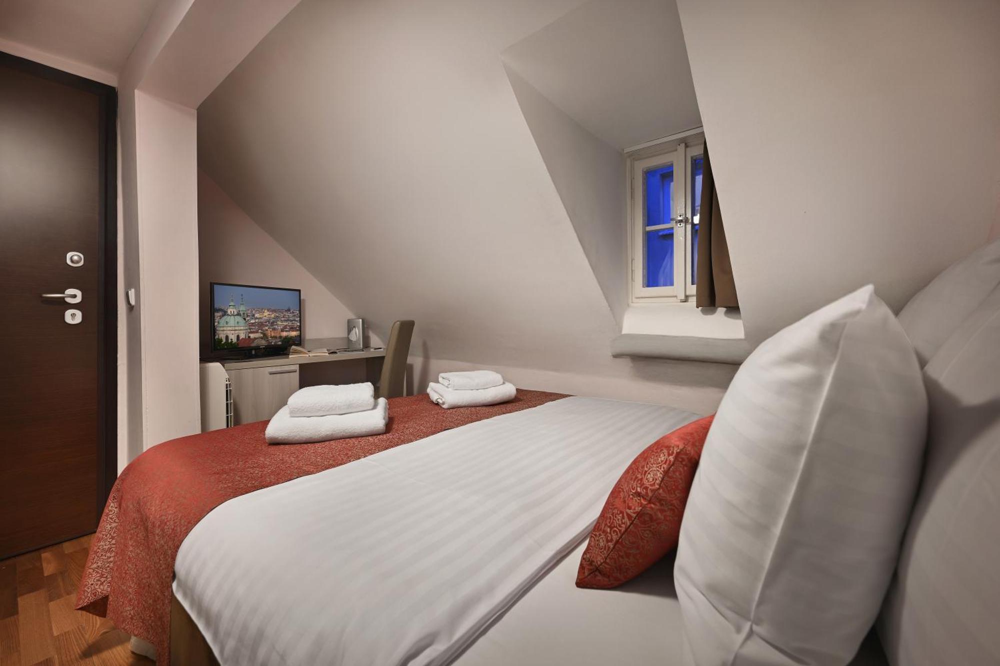 Boutique Residence By Little King Aparthotel Praga